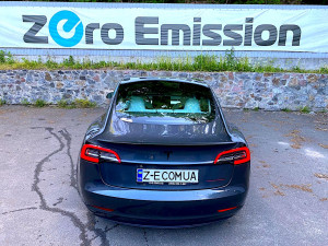 Tesla Model 3 Long Range Performance