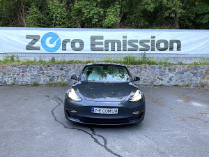 Tesla Model 3 Long Range Performance