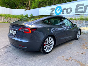 Tesla Model 3 Long Range Performance