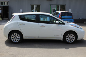 Nissan Leaf S