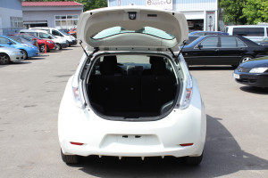 Nissan Leaf S