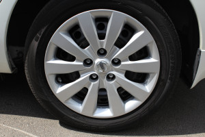 Nissan Leaf S