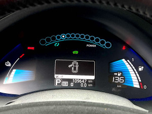 Nissan Leaf S