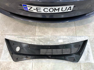 Пластик подкапотный верхний Tesla Model 3