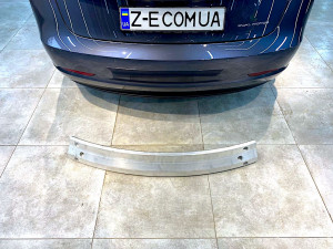 Усилитель бампера заднего Tesla Model 3